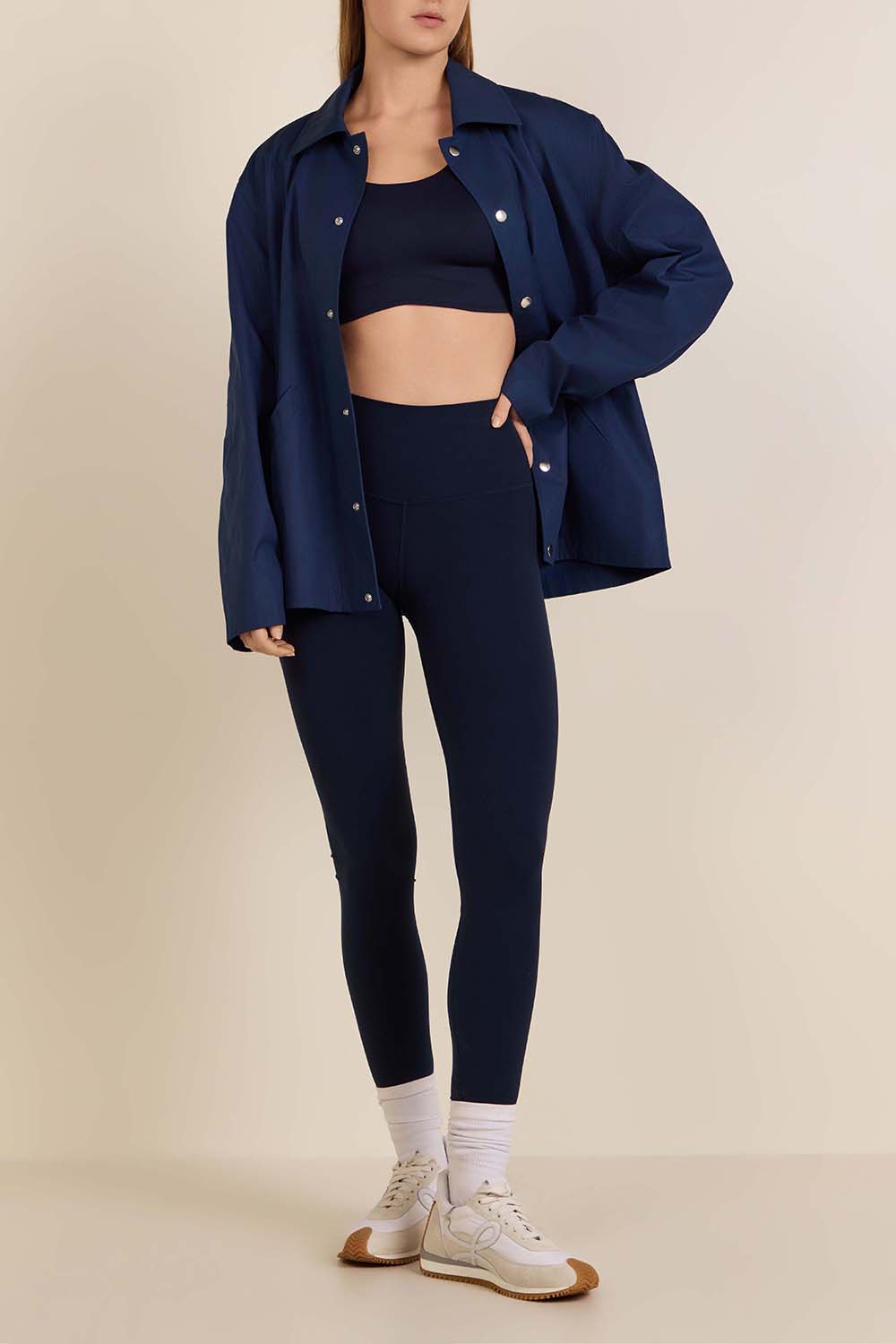 חולצת כפתורים